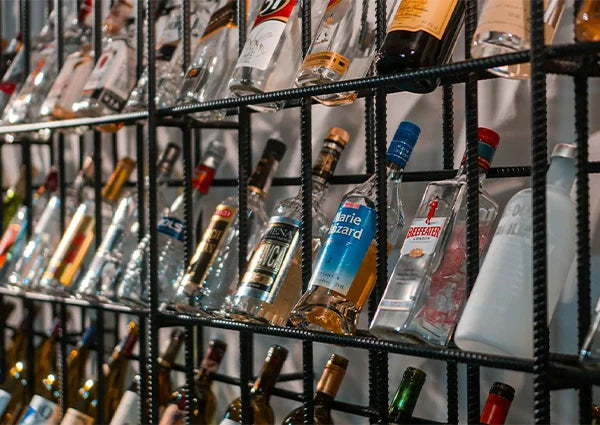 Exploring the Benefits of Glass Bottles for Food Packaging