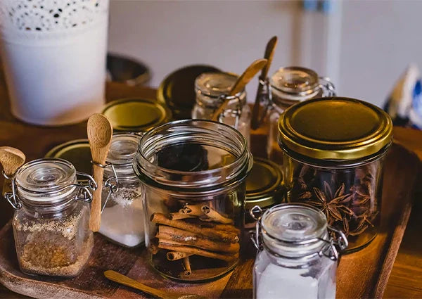 Why Glass Twist Closure Packaging is Essential for Beverage Safety